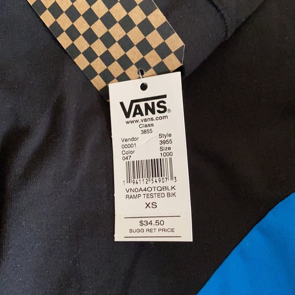 Vans shorts new - Picture 2 of 4